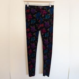 Betsey Johnson rose floral stretch velvet leggings p xs